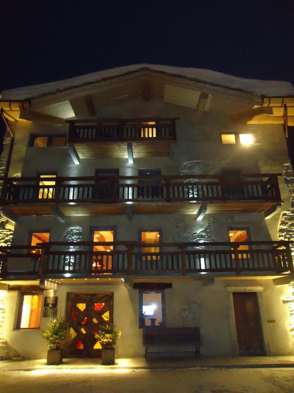 Chalet Hotel Du Fornet Val-dʼIsère エクステリア 写真