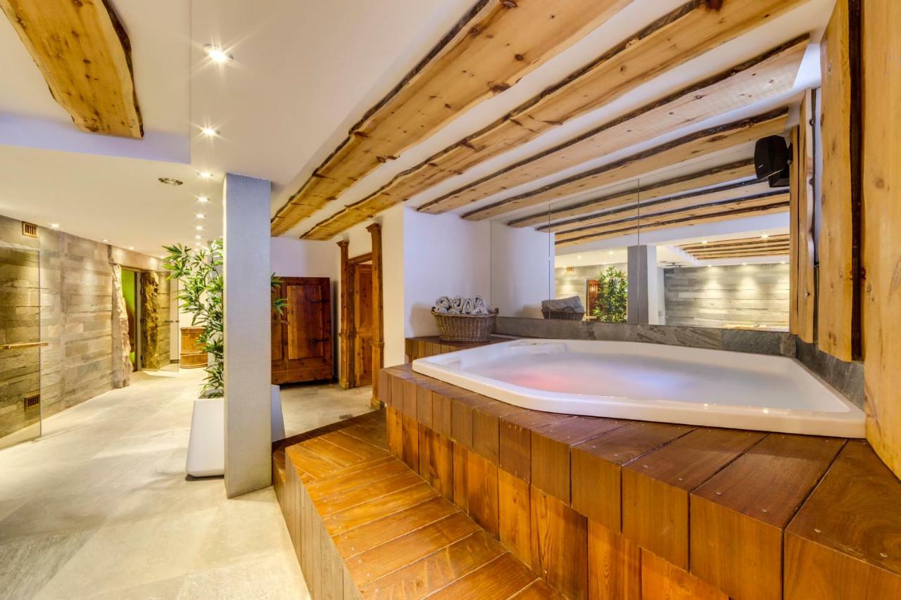 Chalet Hotel Du Fornet Val-dʼIsère エクステリア 写真
